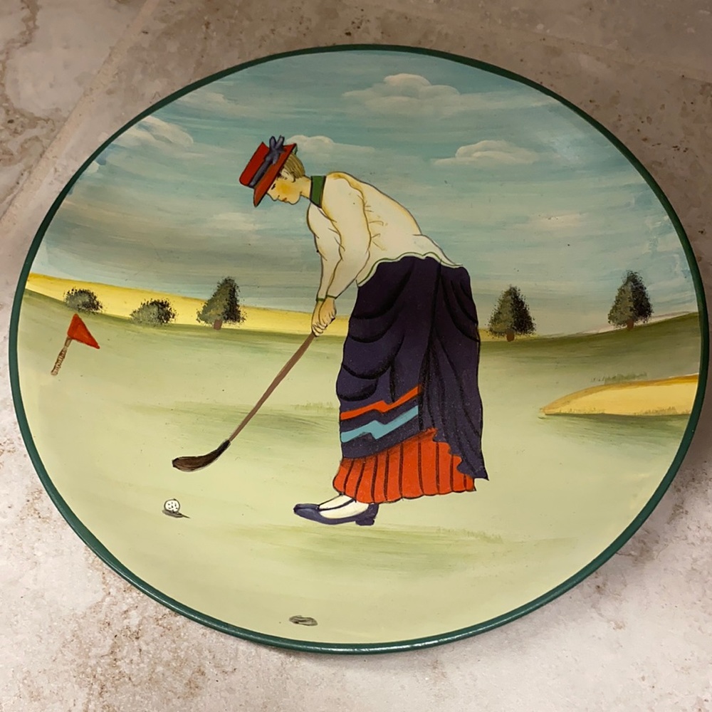 6 different golf plates.  Decorative golf